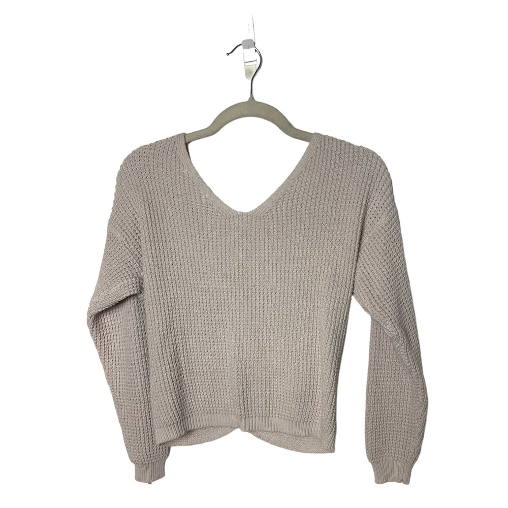 Moon & Madison Women’s Knitted long sleeves sweater Cream color Size medium